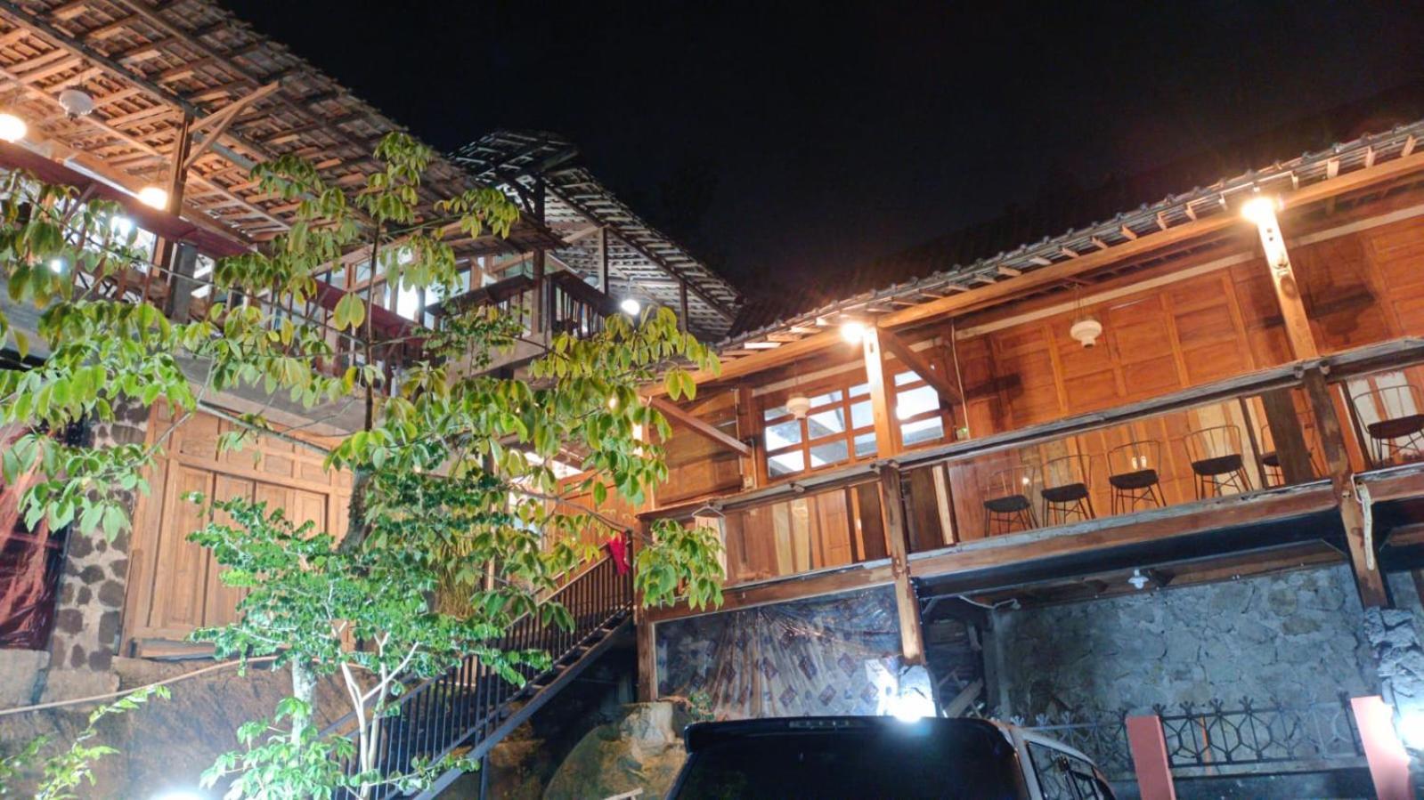 Omah Singo Stay And Resto Bantul Exterior foto